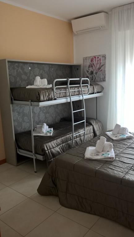 Hotel Carla Lignano Sabbiadoro Extérieur photo